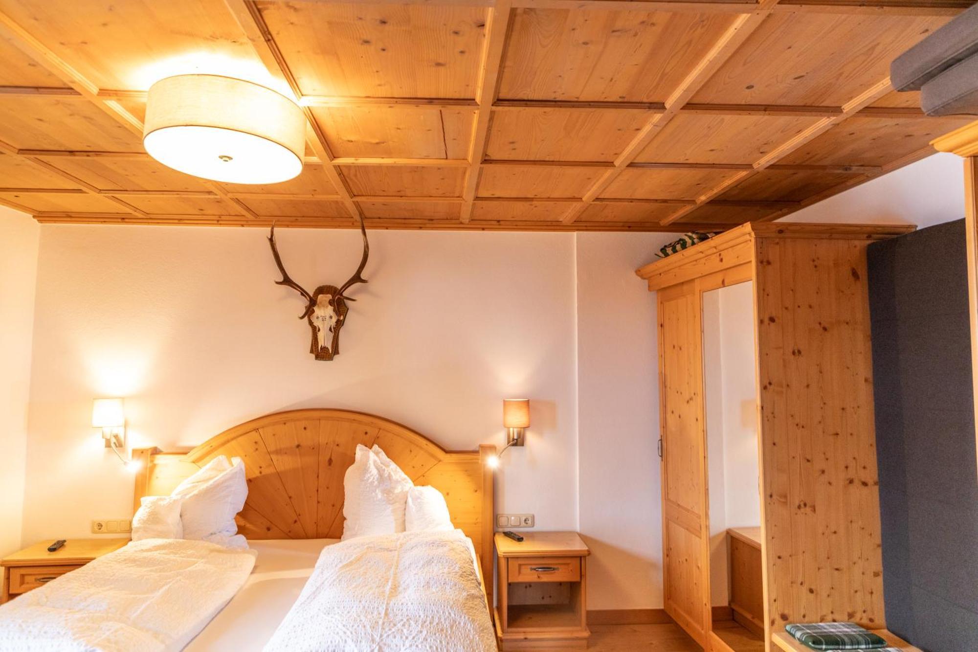 Appartements Kirchenwirt كيرشبرغ ان تيرول المظهر الخارجي الصورة