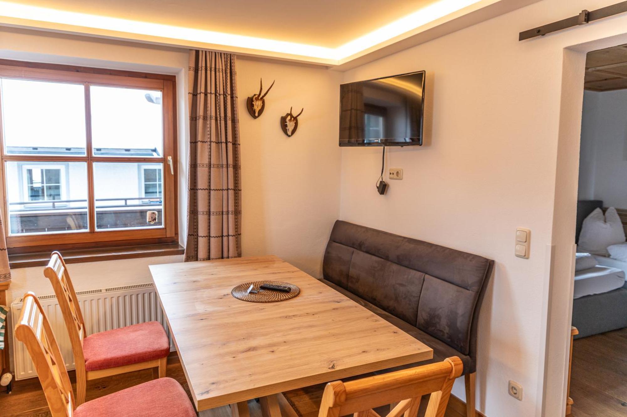 Appartements Kirchenwirt كيرشبرغ ان تيرول المظهر الخارجي الصورة